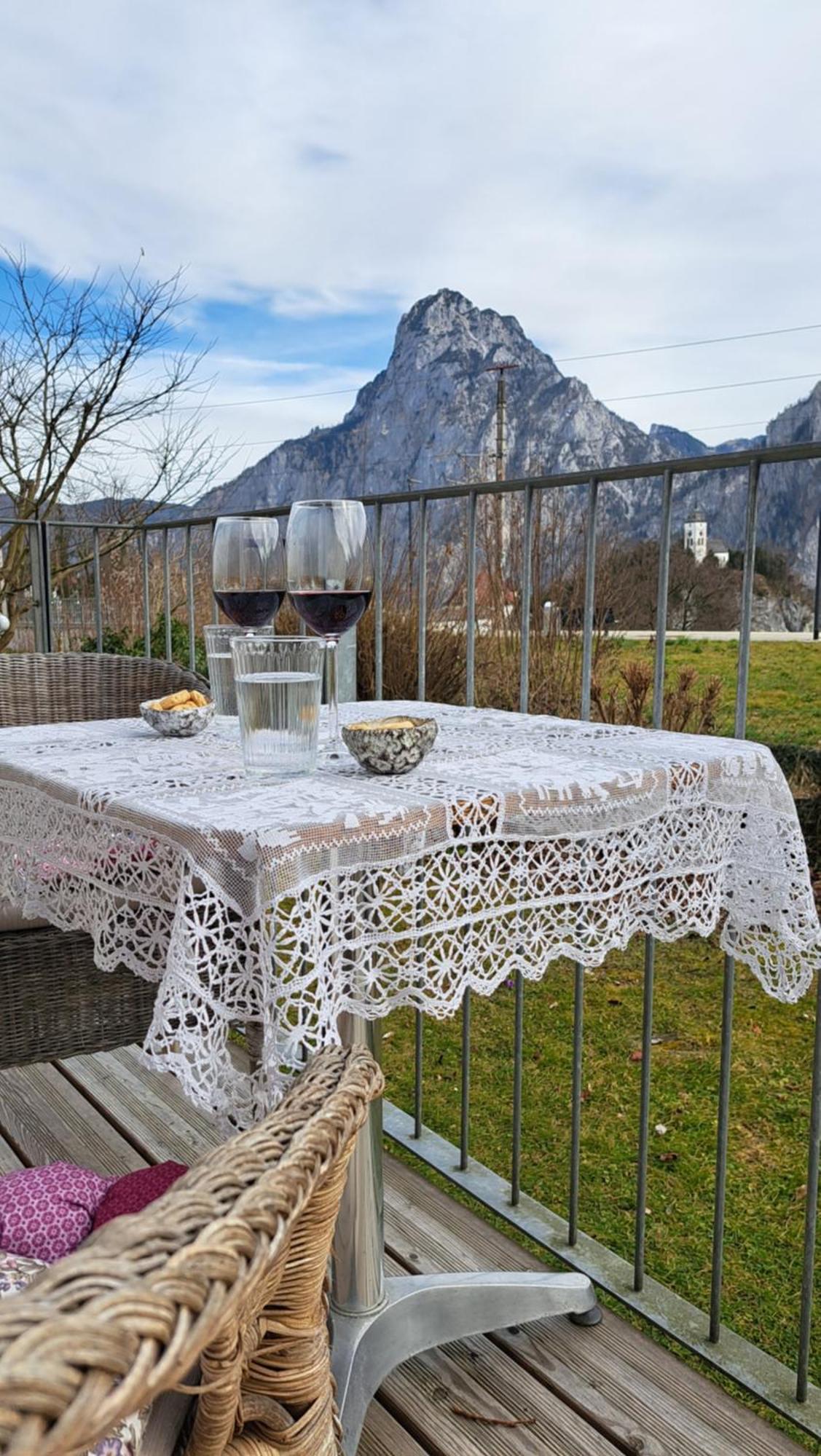 Ferienwohnung Am Baalstein Traunkirchen Exterior foto