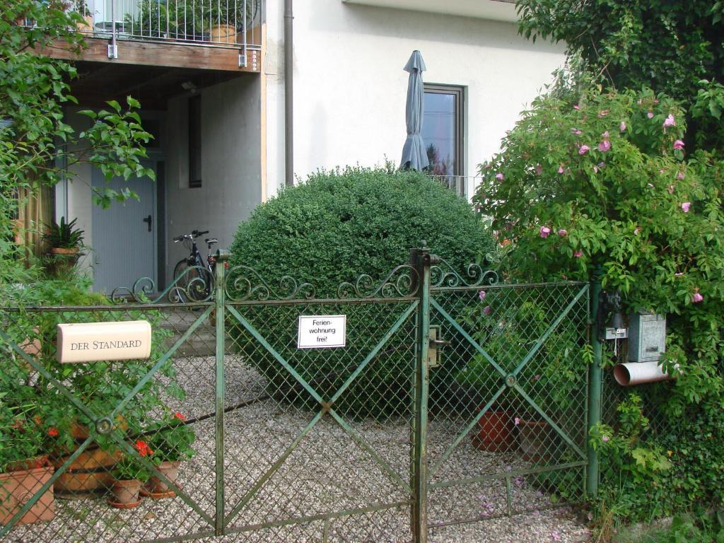 Ferienwohnung Am Baalstein Traunkirchen Exterior foto